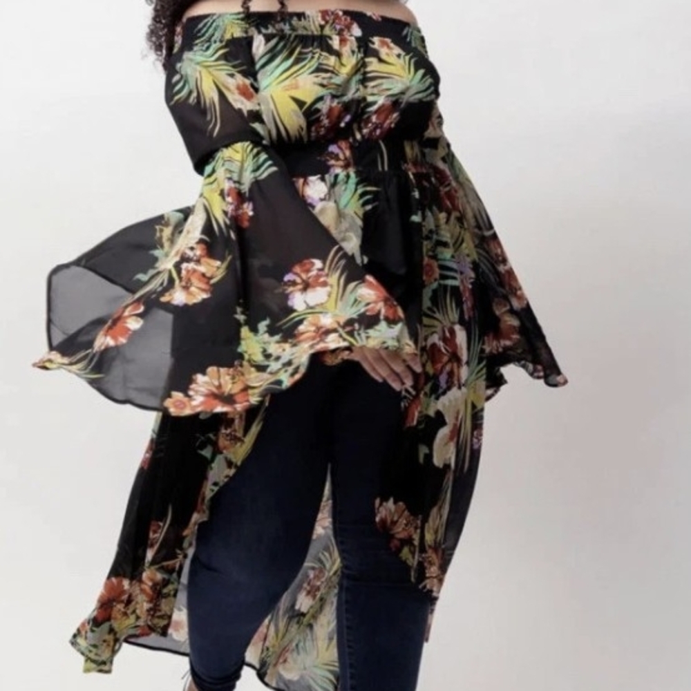 Floral Off-Shoulder Blouse